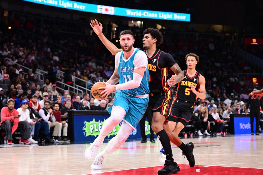 19男足在 19男足在