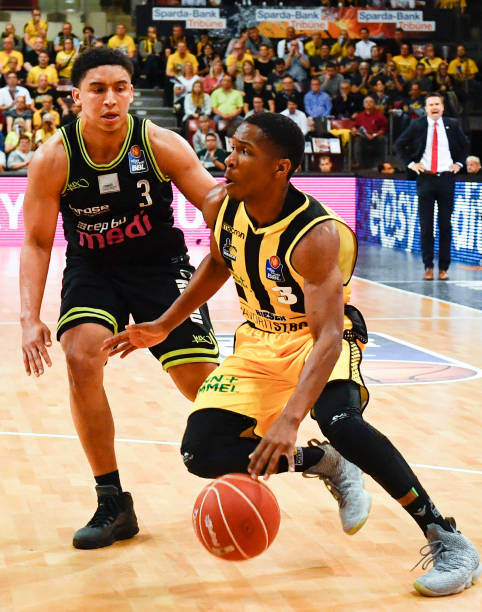 边路快马在 边路快马在